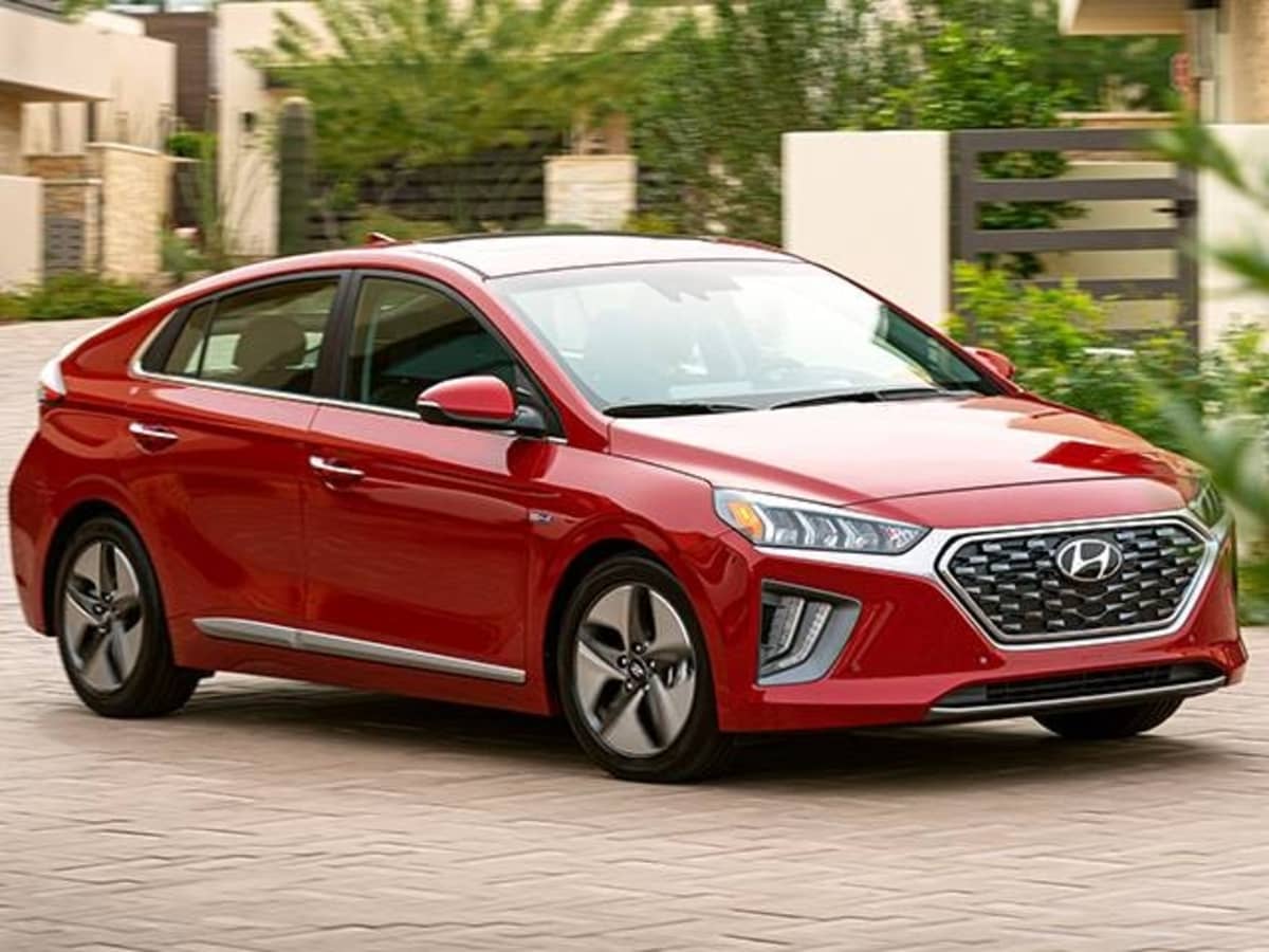 9171 Photo Exterior Hyundai IONIQ Hybrid Kappa 1.6 GDi - 6 Speed DCT FWD 2022 in UAE