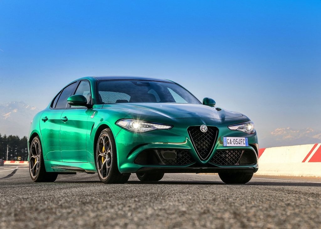 21000 Photo Exterior Alfa Romeo Giulia Quadrifoglio 2022 in Saudi Arabia