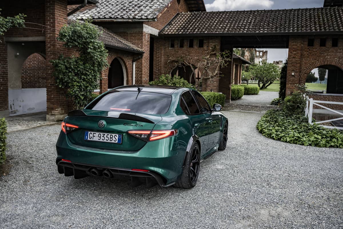8781 Photo Exterior Alfa Romeo Giulia GTA 2021 in UAE