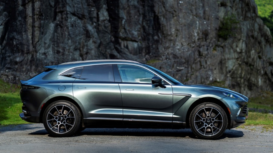 8271 Photo Exterior Aston Martin DBX Standard 2021 in UAE