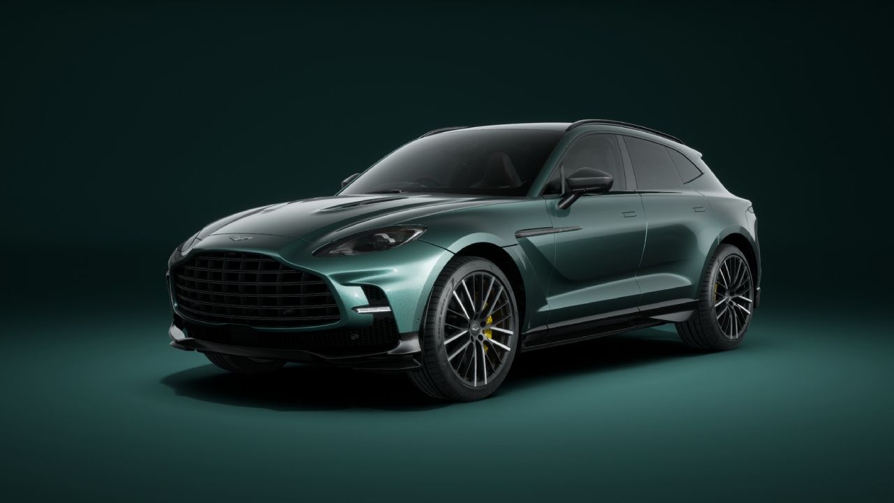 32931 Photo Exterior Aston Martin DBX 707 2023 in Saudi Arabia