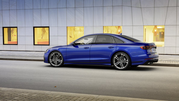 11935 Photo Exterior Audi S8 2022 in UAE