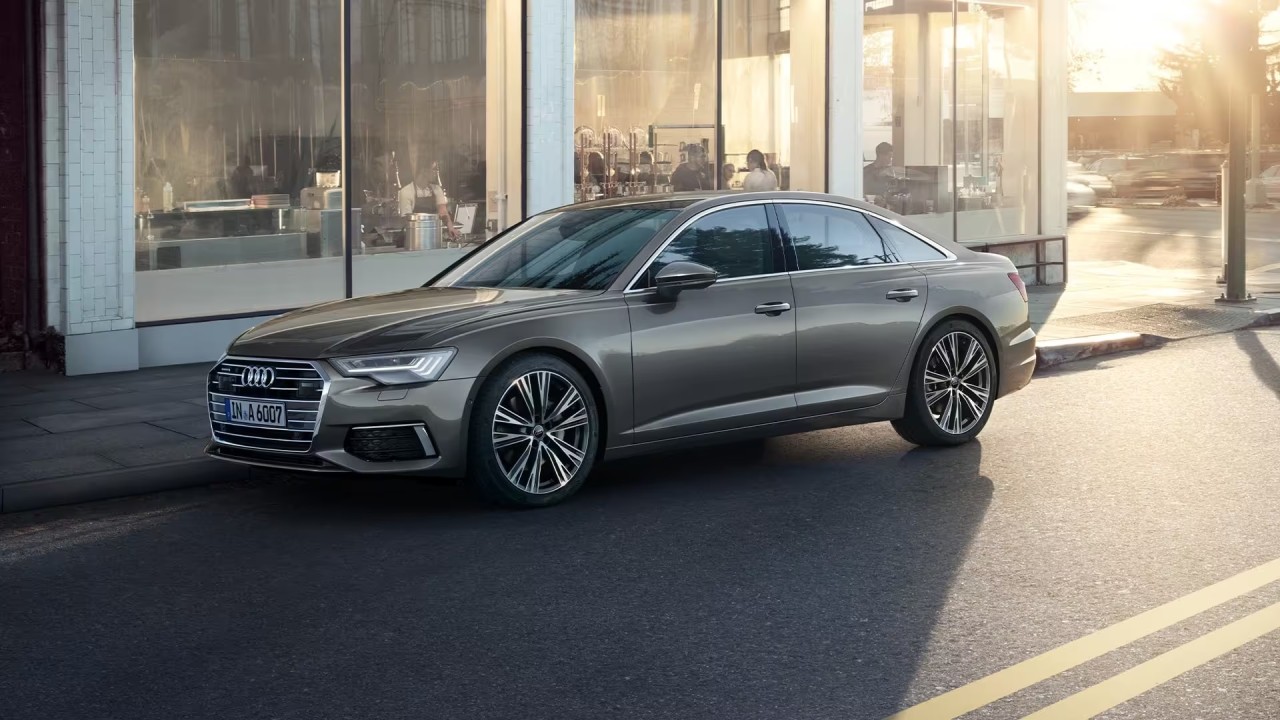 24212 Photo Exterior Audi A6 Standard 2023 in Saudi Arabia