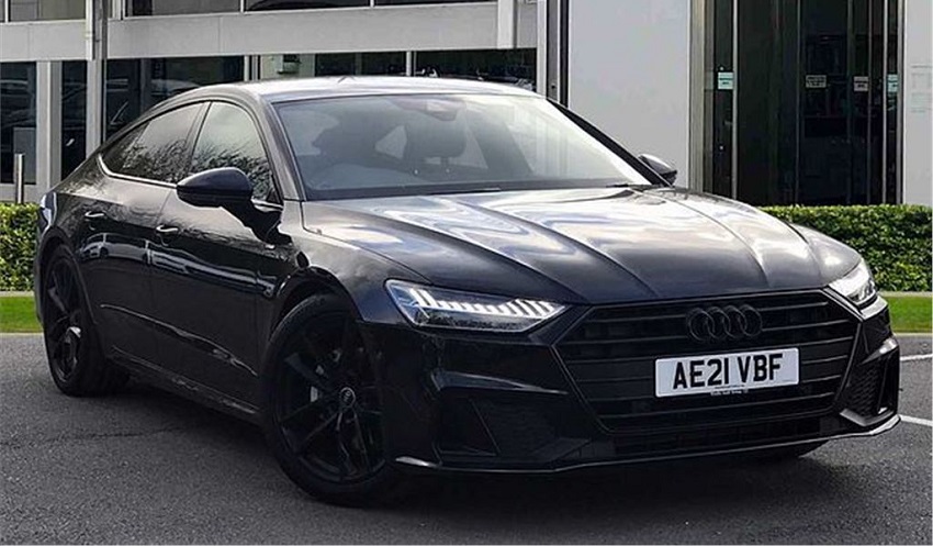 8177 Photo Exterior Audi A7 Black Edition 2021 in Saudi Arabia
