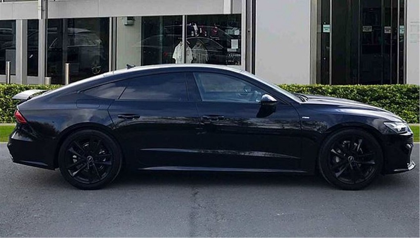 8179 Photo Exterior Audi A7 Black Edition 2021 in Saudi Arabia