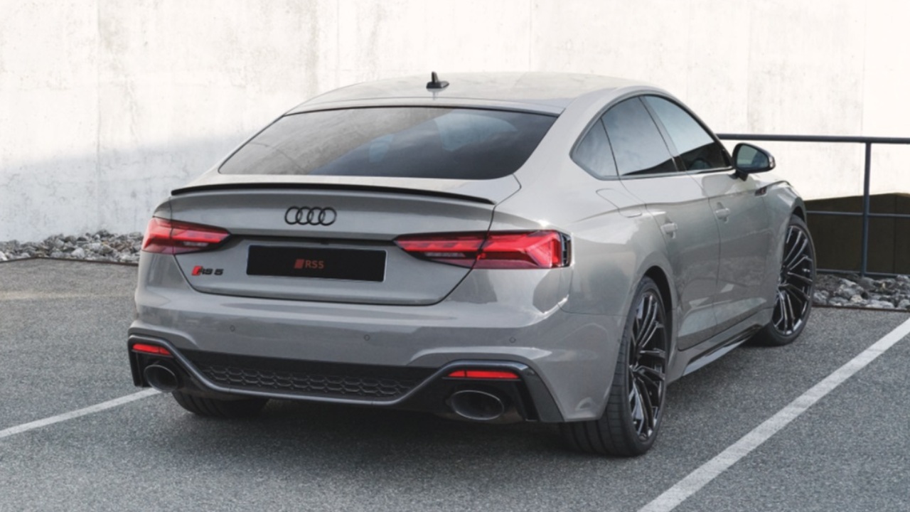 39074 Photo Exterior Audi RS 5 Sportback 2024 in UAE