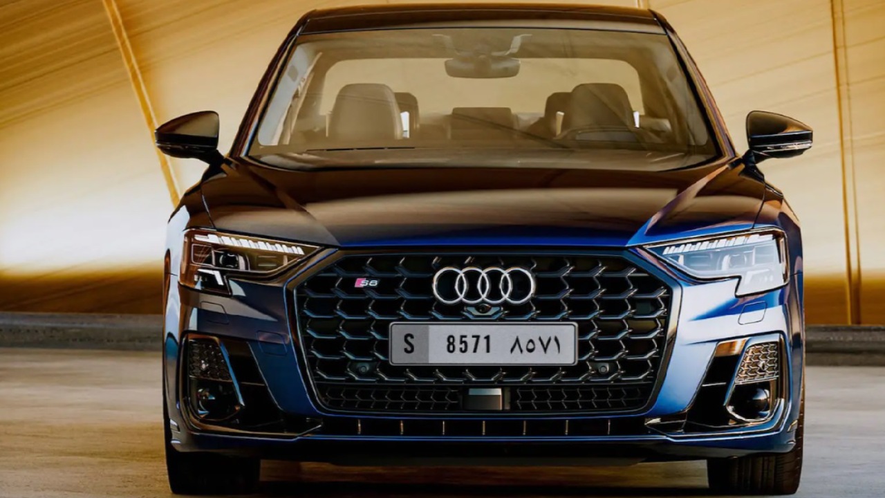 25754 Photo Exterior Audi A8 S8 2023 in Saudi Arabia