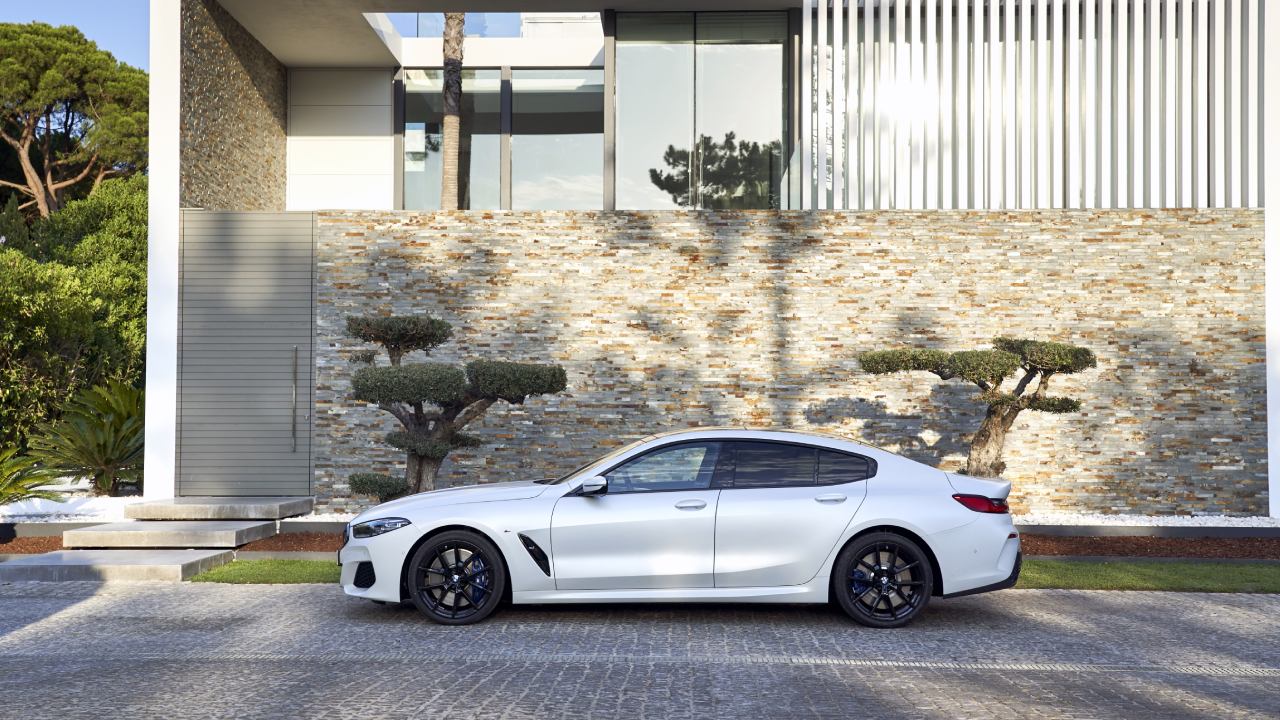 29385 Photo Exterior BMW  840i Gran coupe M Sport Package 2023 in UAE