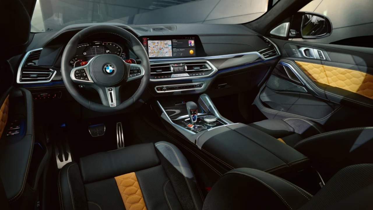 29515 Photo Exterior BMW X6 M 2023 in UAE