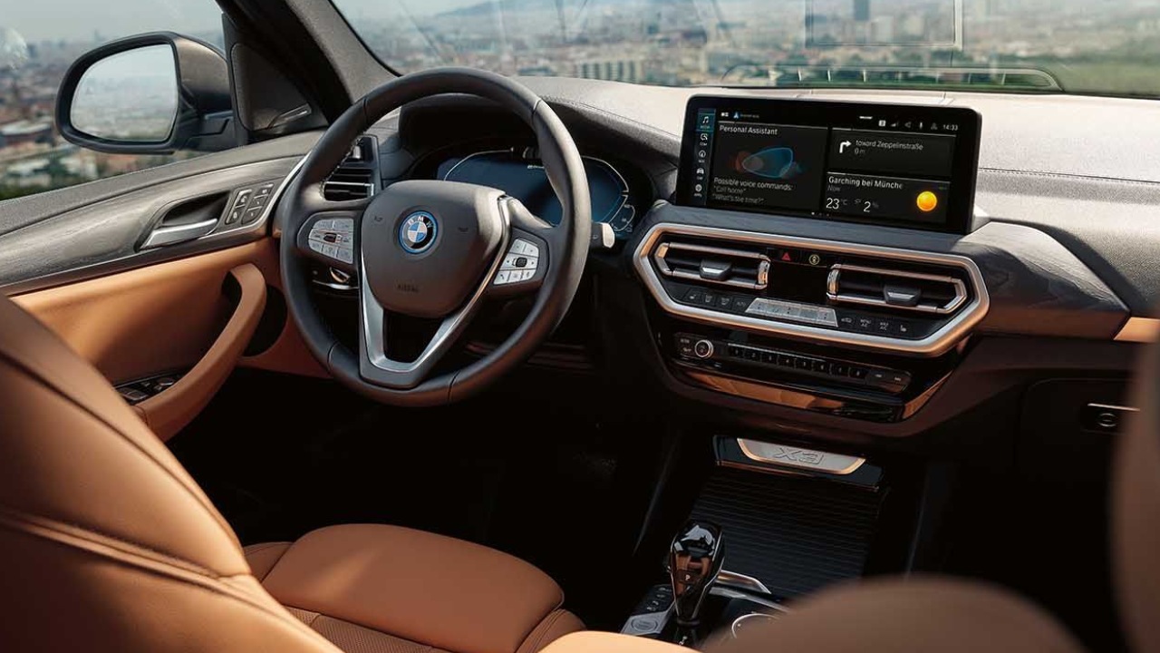 29619 Photo Exterior BMW X3 sDrive20i 2023 in Saudi Arabia