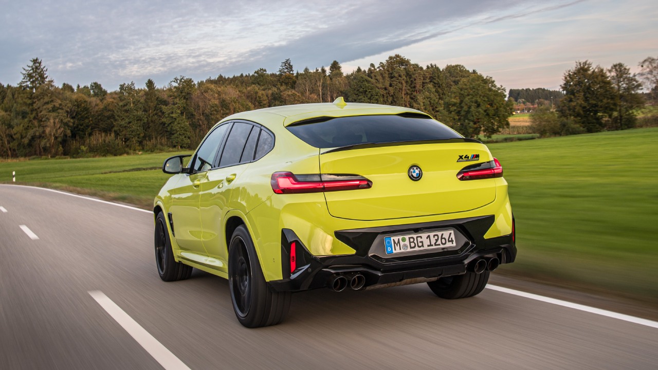 42163 Photo Exterior BMW X4 M 2024 in UAE