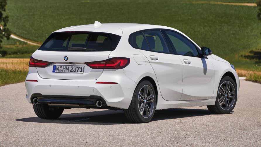 8491 Photo Exterior BMW 120i M Sport Package 5-Door 2021 in UAE