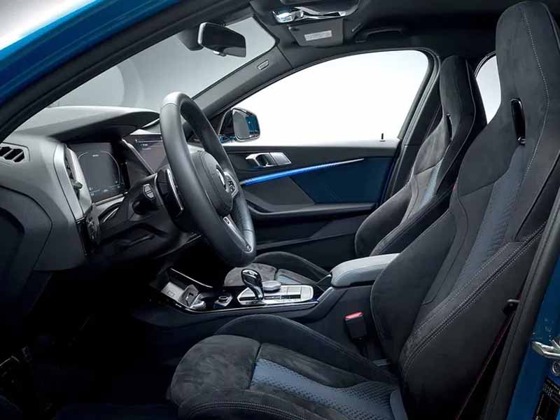 8487 Photo Exterior BMW 120i Sport Line 5-Door 2021 in UAE