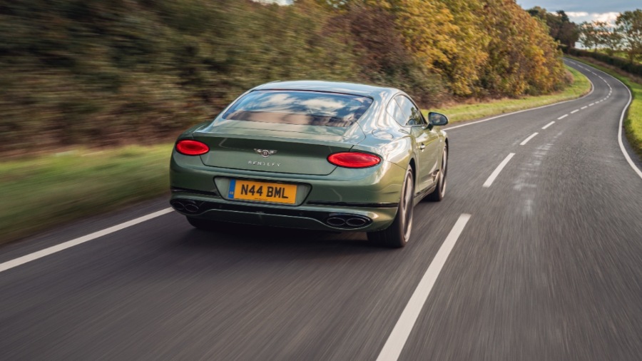 2932 Photo Exterior Bentley Continental GT V12 Coupe 2021 in UAE