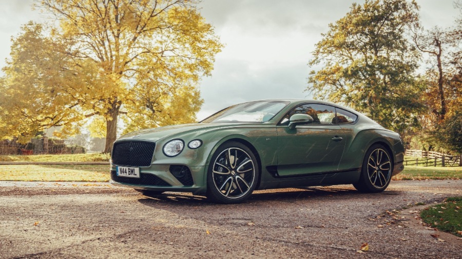 2933 Photo Exterior Bentley Continental GT V12 Coupe 2021 in UAE