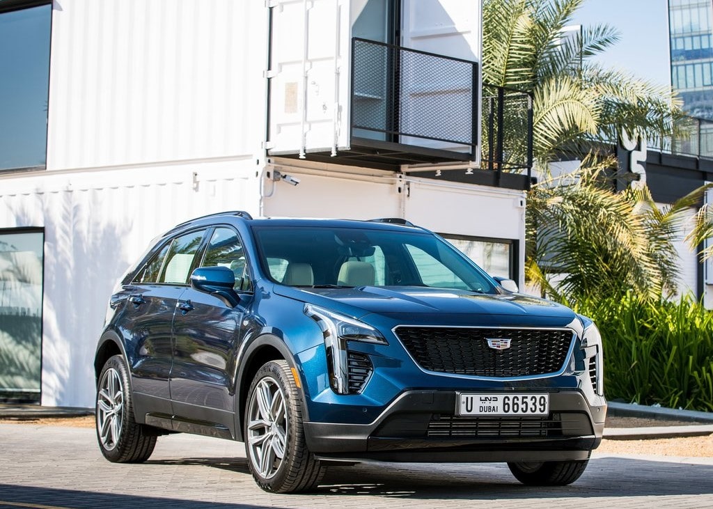 15381 Photo Exterior Cadillac XT4 Premium Luxury 2022 in UAE