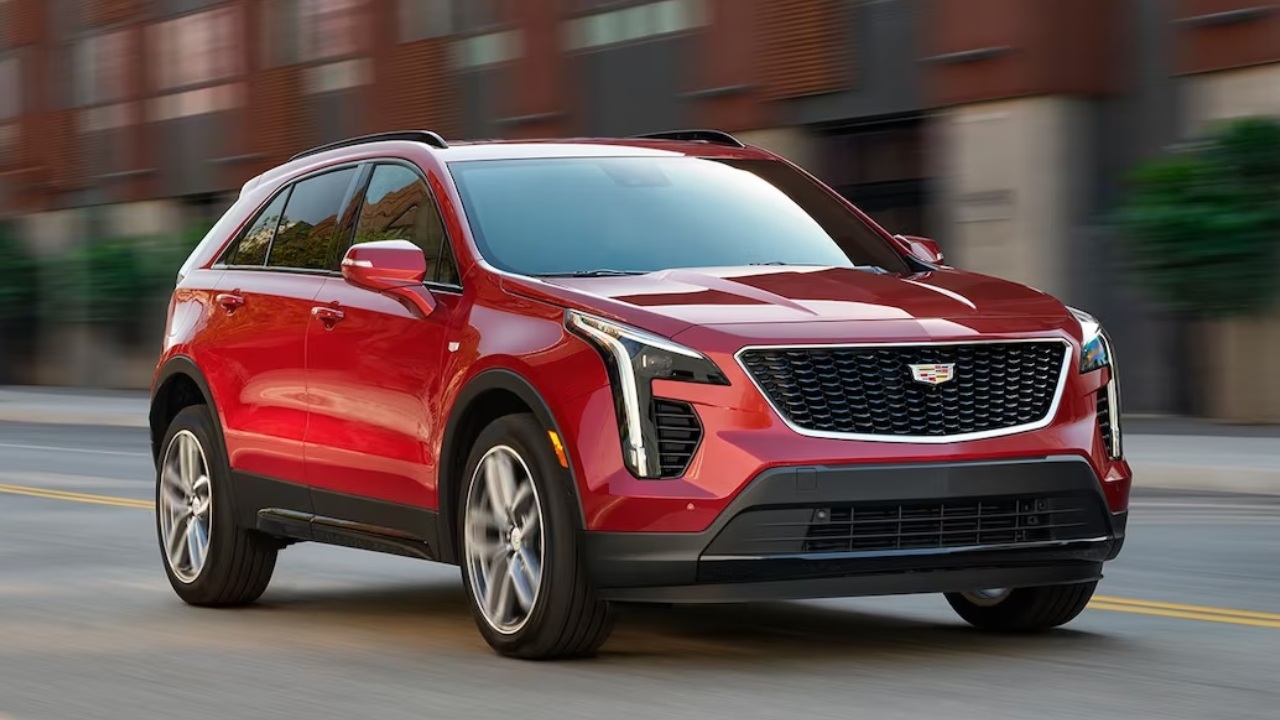 30856 Photo Exterior Cadillac XT4 Luxury 2023 in UAE