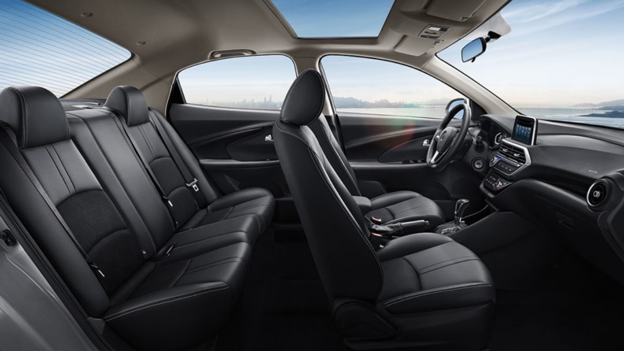 48782 Photo Exterior Changan Alsvin 2025 in Saudi Arabia
