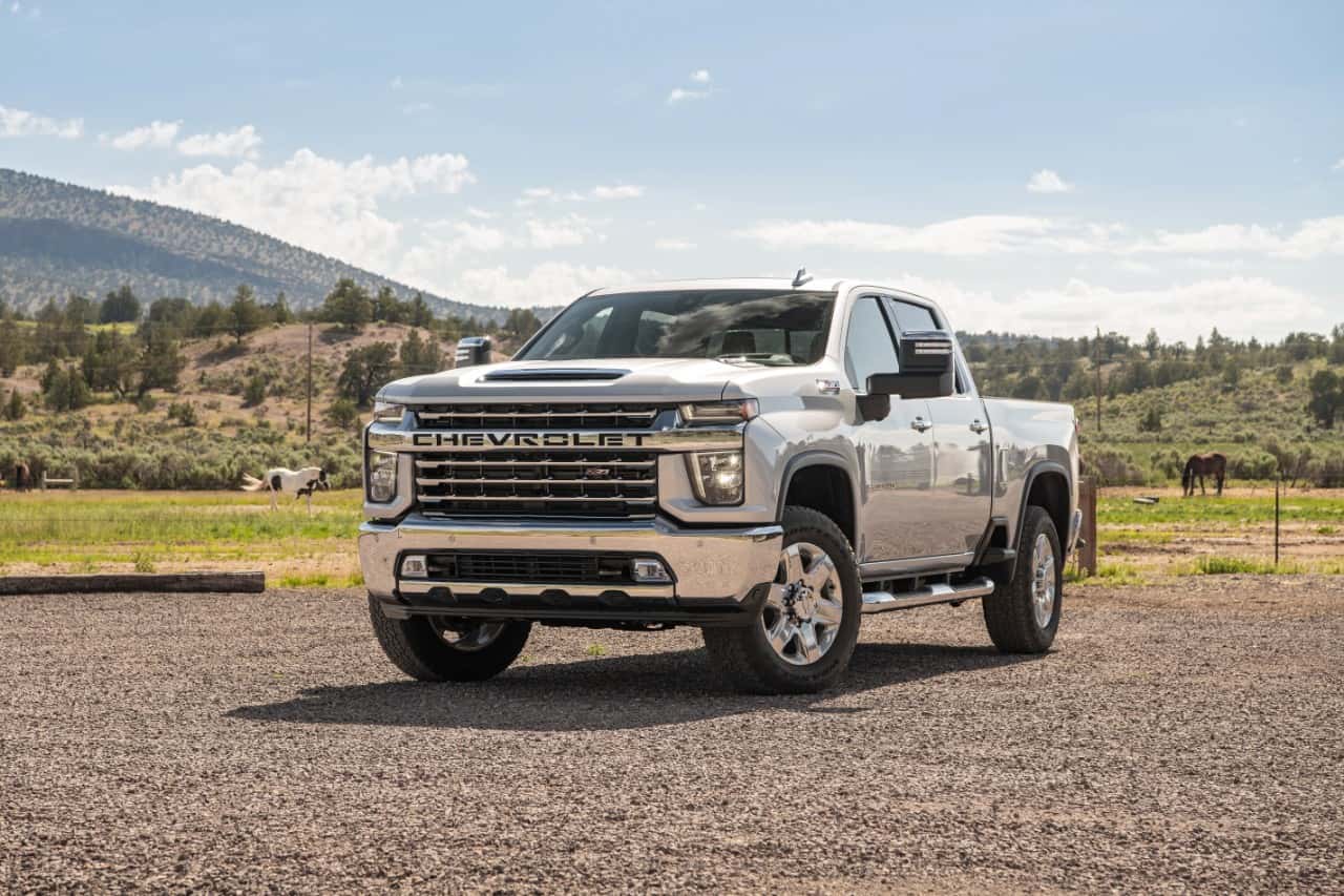 13928 Photo Exterior Chevrolet Silverado HD Work Truck 2022 in Saudi Arabia