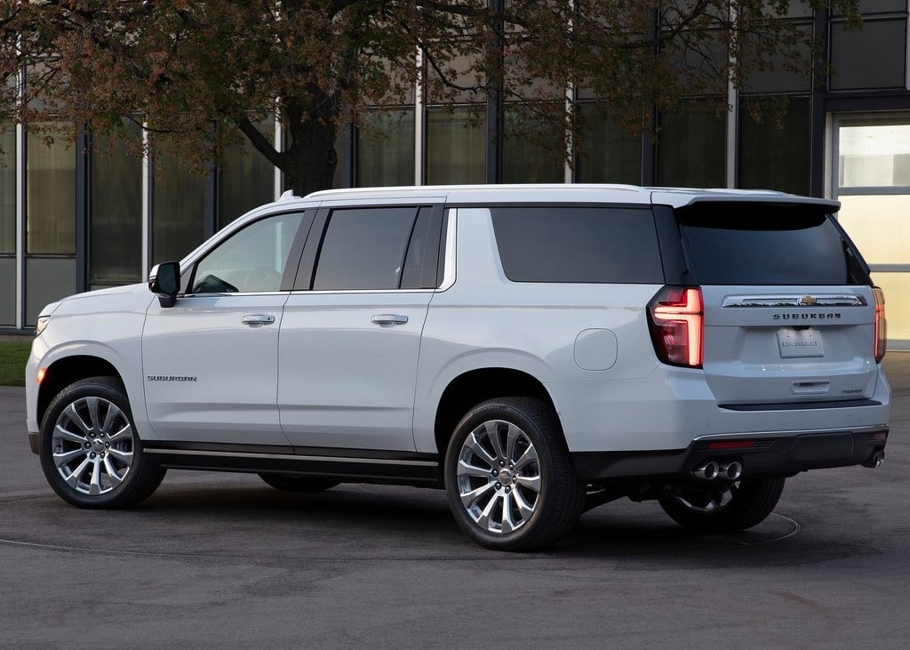 18668 Photo Exterior Chevrolet Suburban Premier 2022 in Saudi Arabia