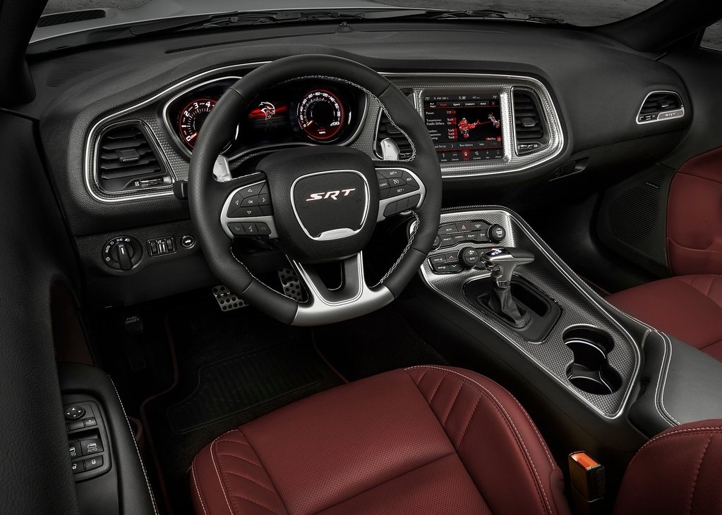 17335 Photo Exterior Dodge Challenger SRT Hellcat Widebody 2022 in UAE
