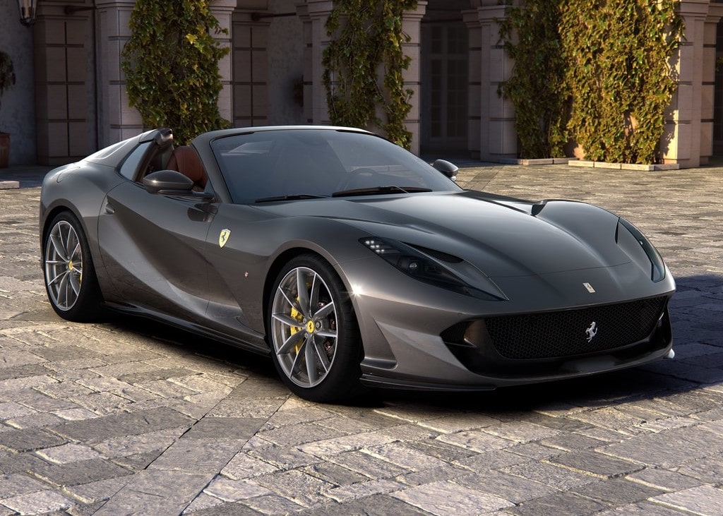 18921 Photo Exterior Ferrari 812 GTS Standard 2022 in UAE