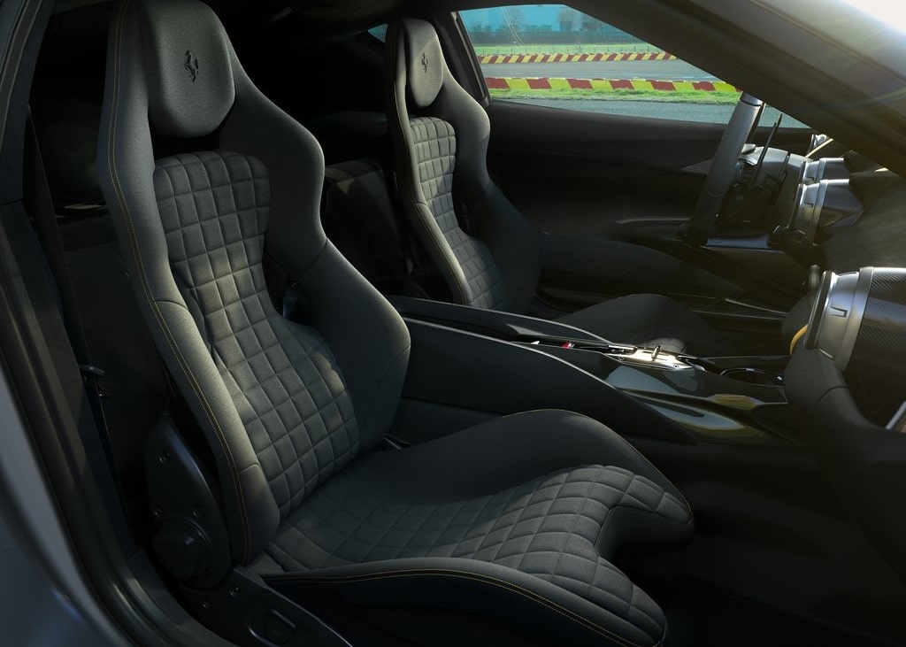 11650 Photo Exterior Ferrari 812 Superfast STD 2021 in Saudi Arabia