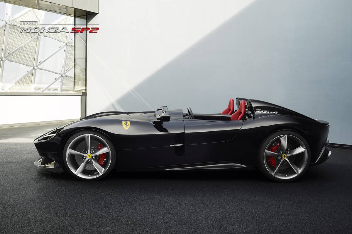 10959 Photo Exterior Ferrari Monza SP2 STD 2021 in Saudi Arabia