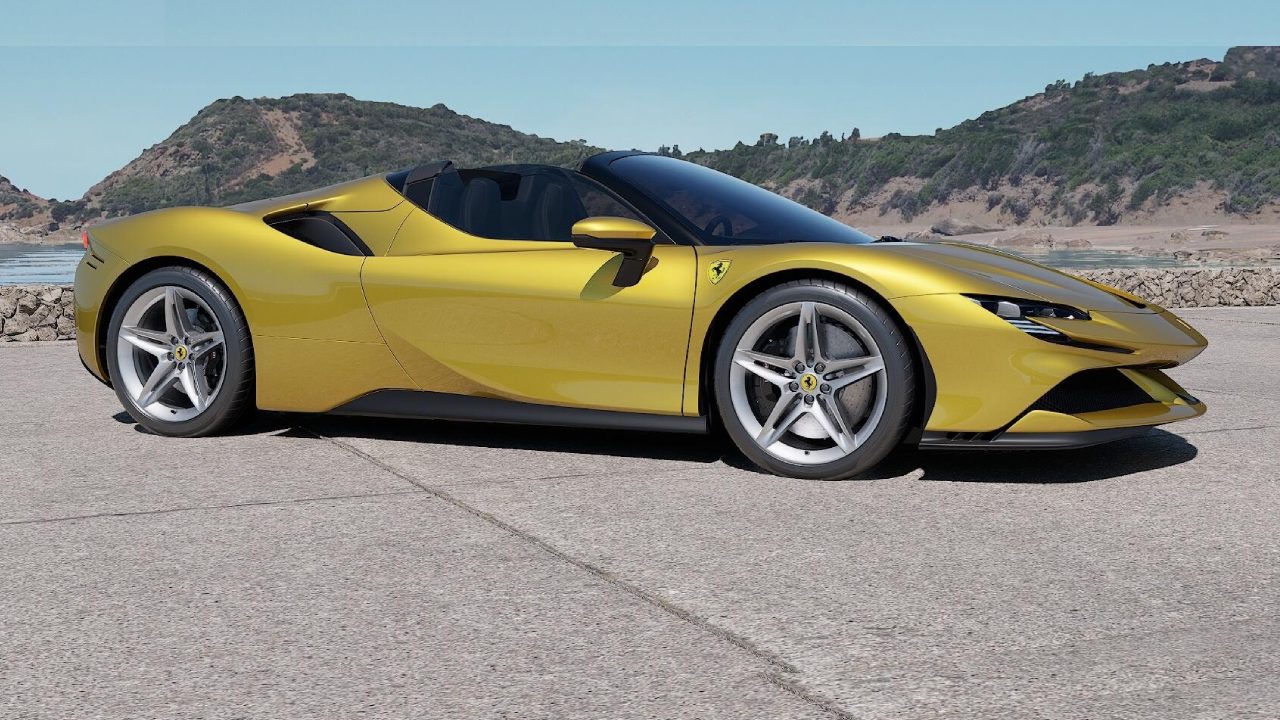 43985 Photo Exterior Ferrari SF90 Spider 2024 in UAE