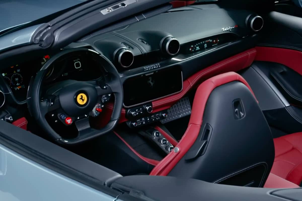 18884 Photo Exterior Ferrari Portofino M Standard 2022 in UAE