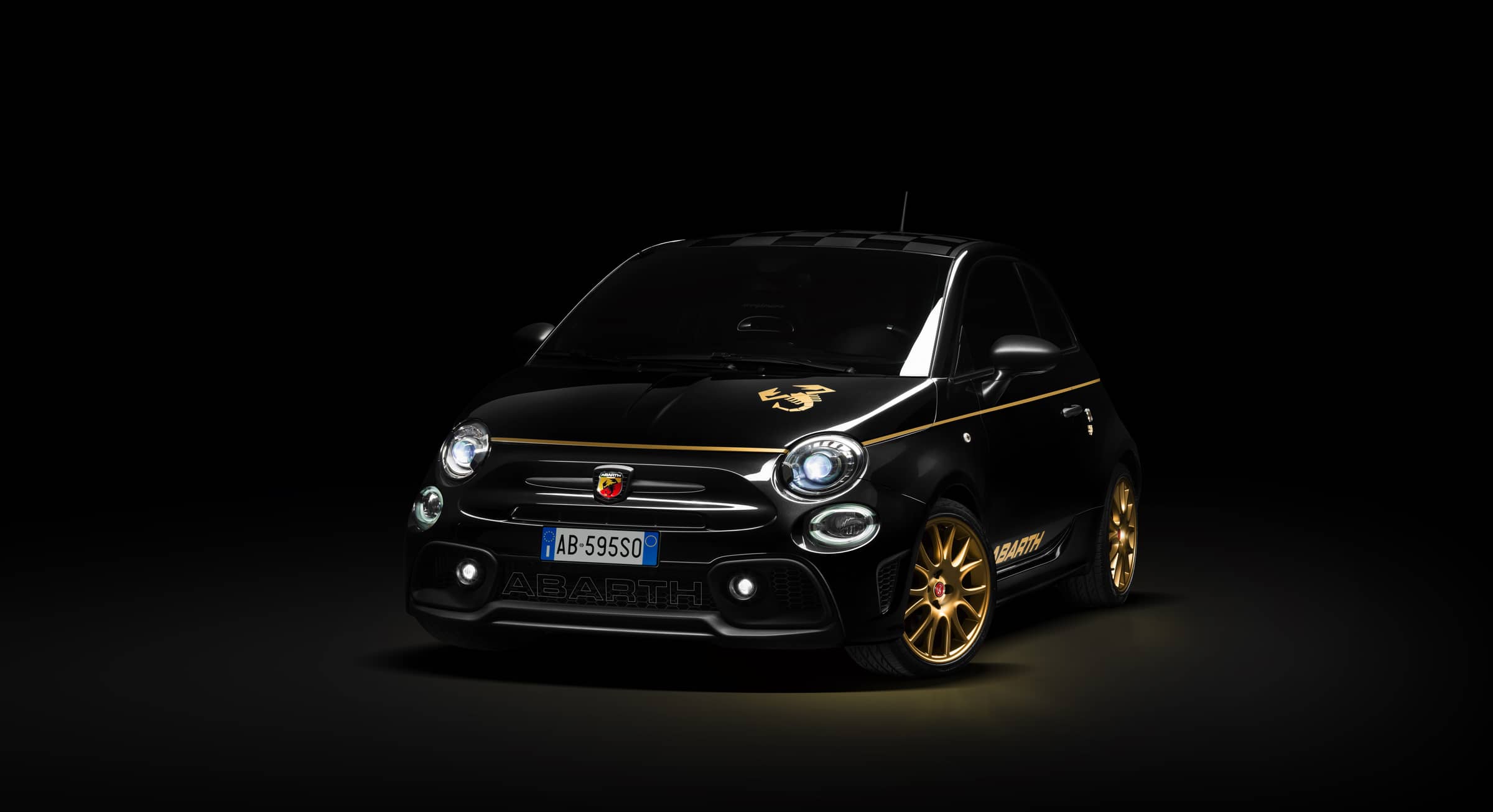 14073 Photo Exterior Fiat Abarth 595 Scorpioneoro 2022 in UAE