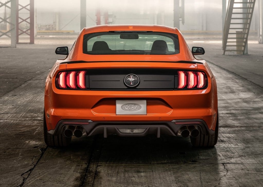 14977 Photo Exterior Ford Mustang Ecoboost 201A 2022 in UAE