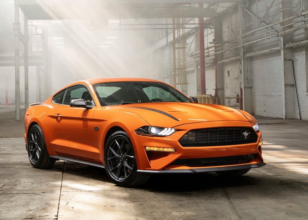 14965 Photo Exterior Ford Mustang Ecoboost 101A 2022 in UAE
