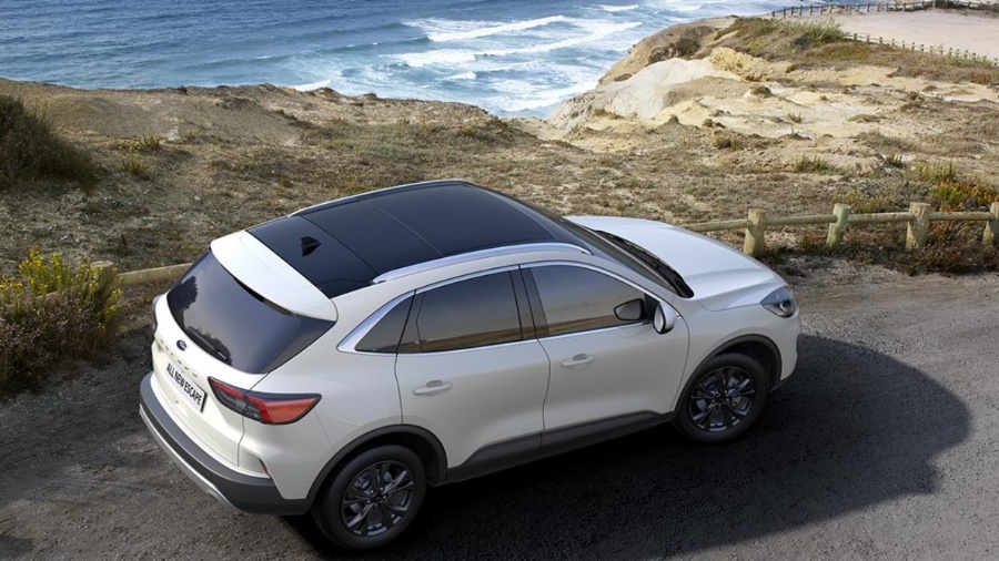 14608 Photo Exterior Ford Escape Titanium 2022 in UAE