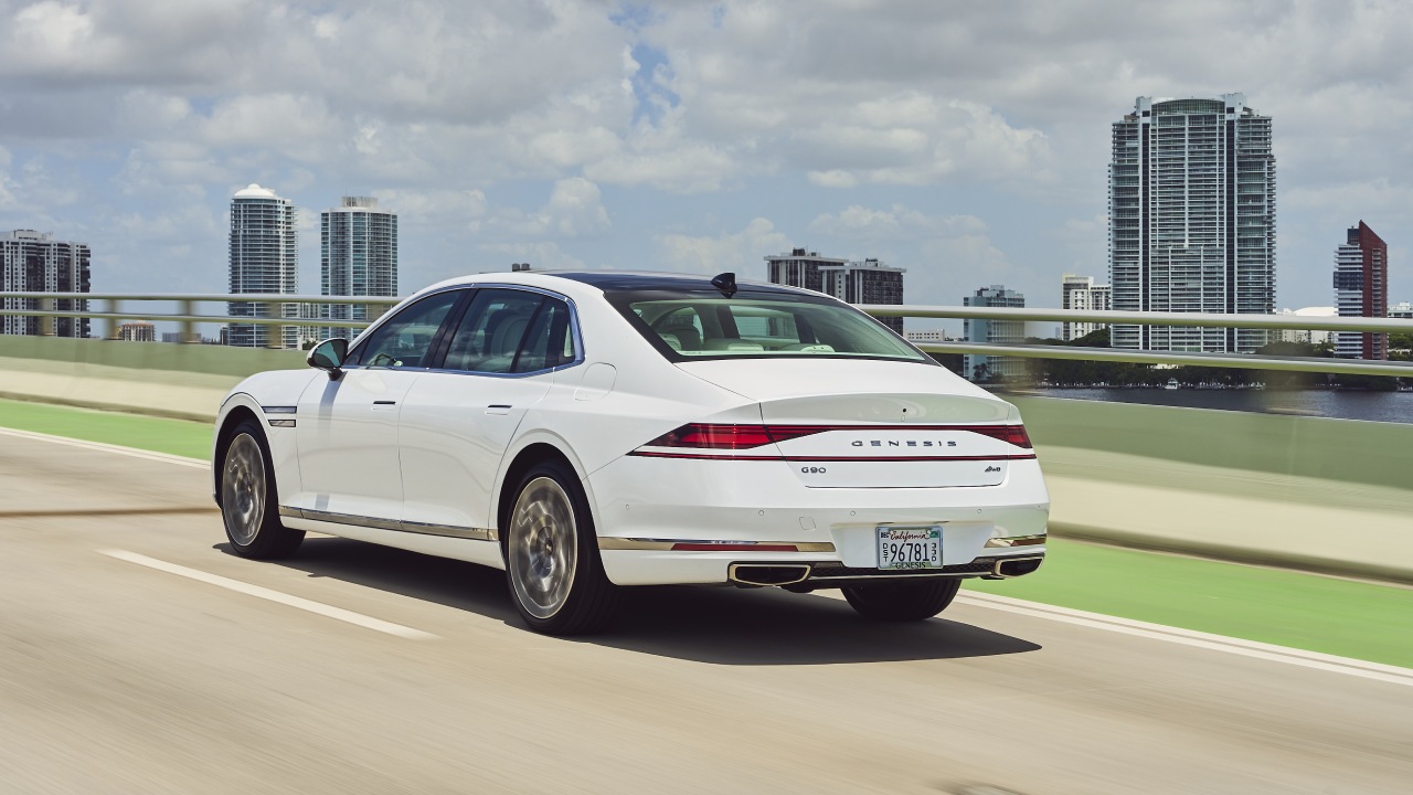 45209 Photo Exterior Genesis G90 2024 in Saudi Arabia