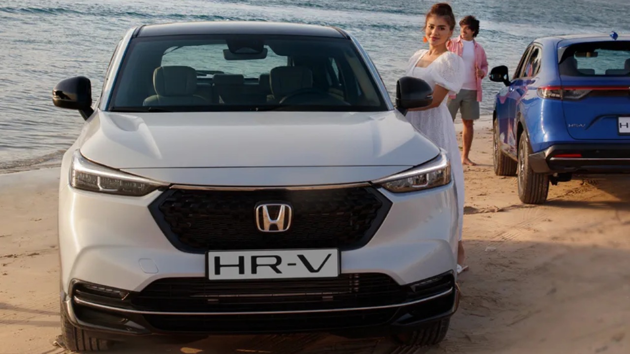 35078 Photo Exterior Honda HR-V DX 2023 in UAE