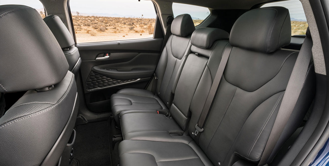 9160 Photo Exterior Hyundai Santa Fe 2.5 4X2 MID 2021 in UAE