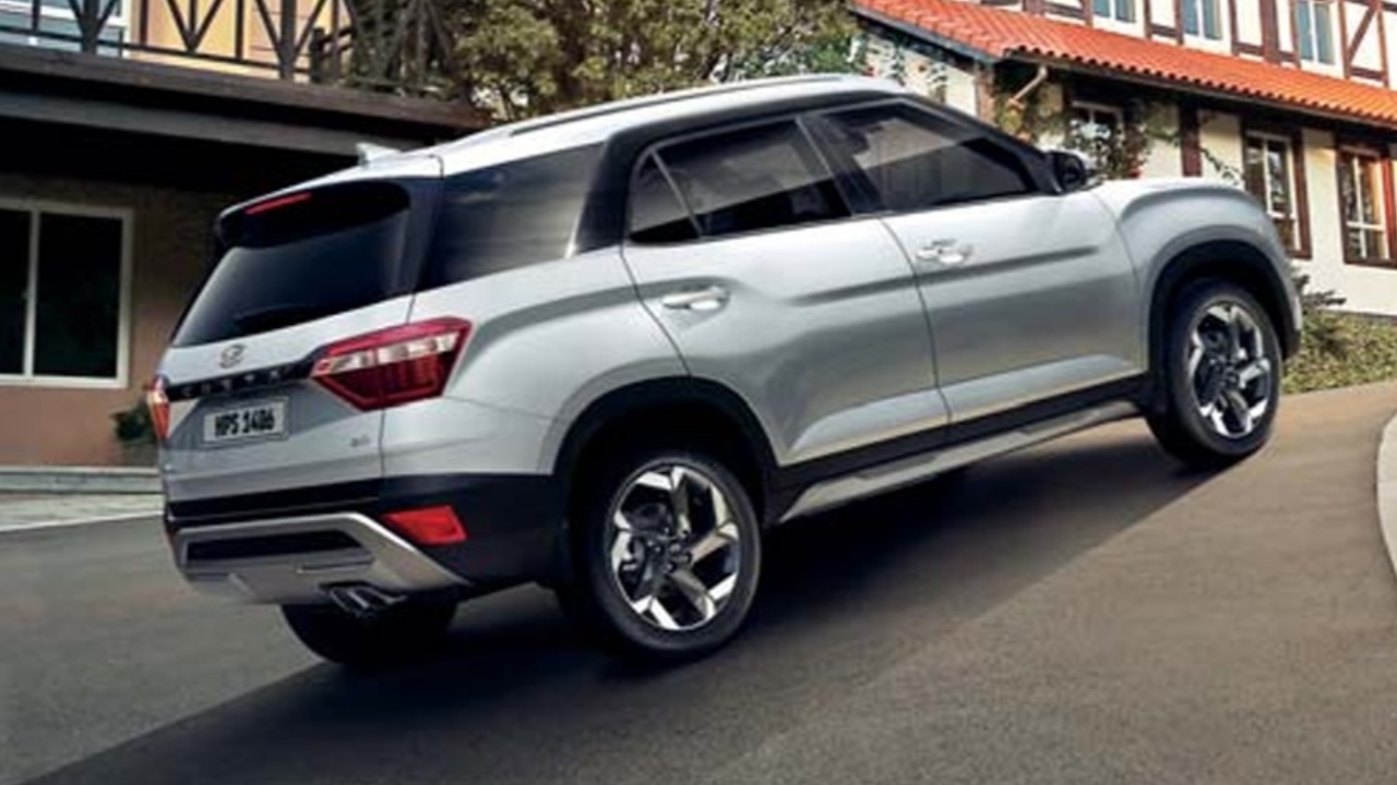 35453 Photo Exterior Hyundai Creta Grand G2.0 Gasoline Standard 2023 in Saudi Arabia