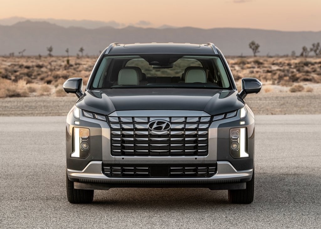 Prices and Specifications for Hyundai Palisade 3.8 4X2 Smart + 2021 in