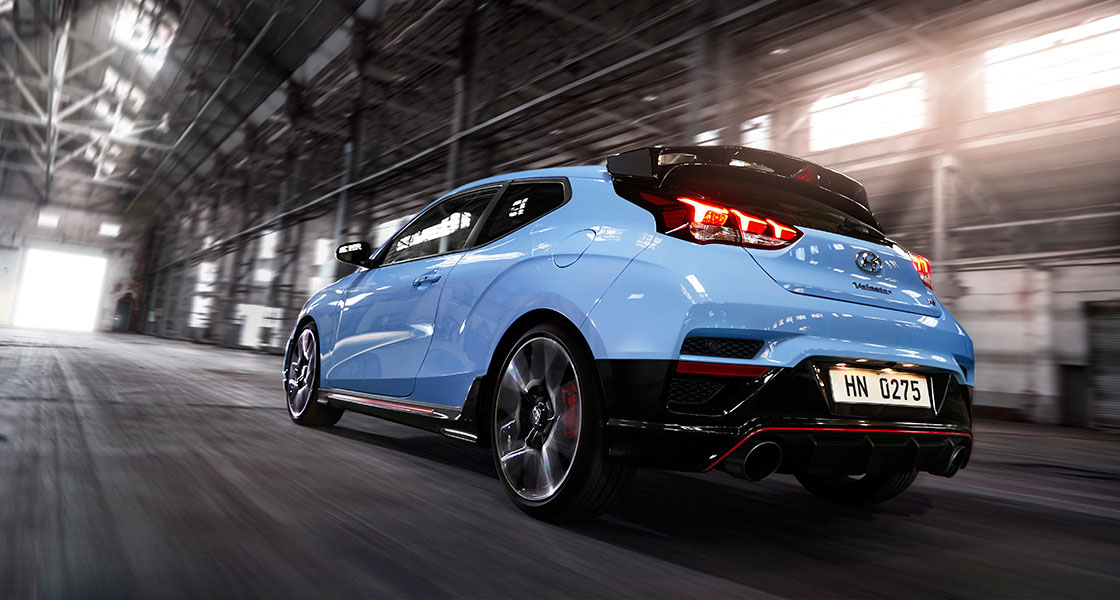 7453 Photo Exterior Hyundai Veloster 2.0 Turbo GDI N Sport+ 2021 in UAE