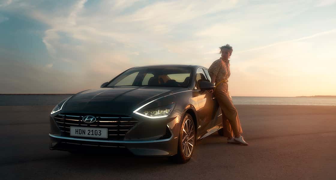 9090 صور التصميم الخارجي هيونداي سوناتا 2.5 اف ال تي 2021 في الامارات