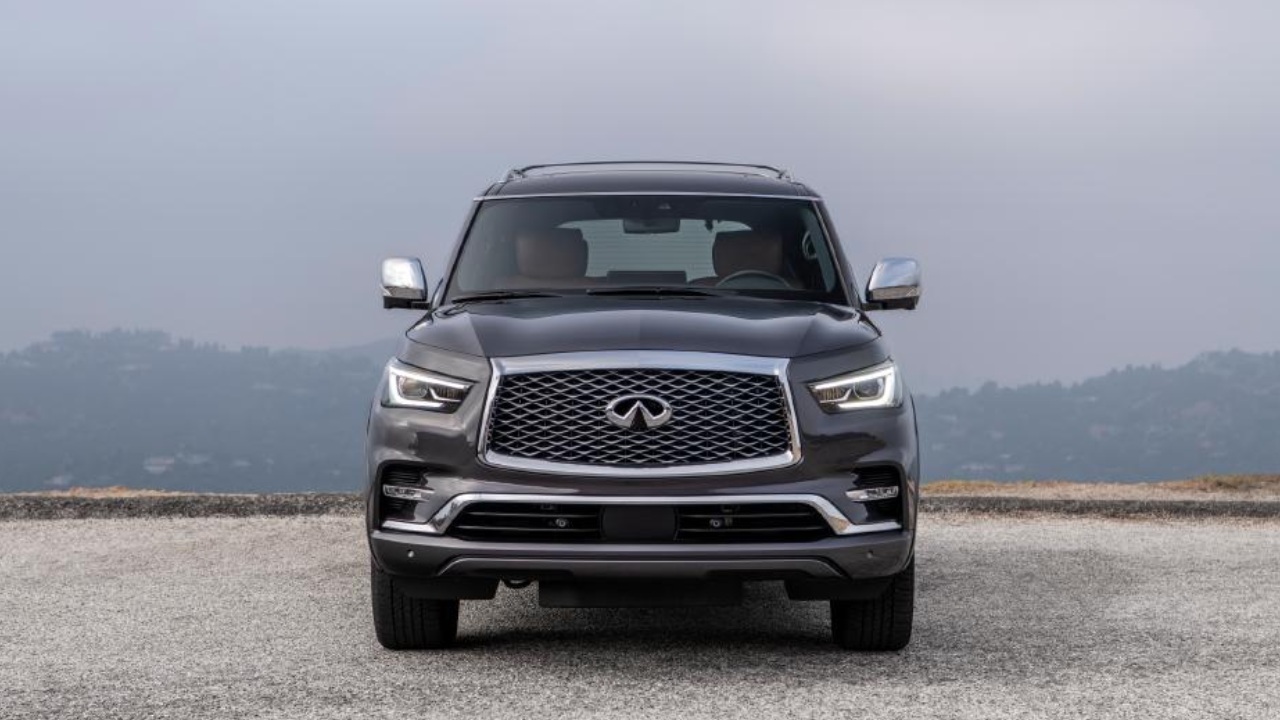 30743 Photo Exterior Infiniti QX80 Luxe Sensory 7 Seater 2023 in Saudi Arabia