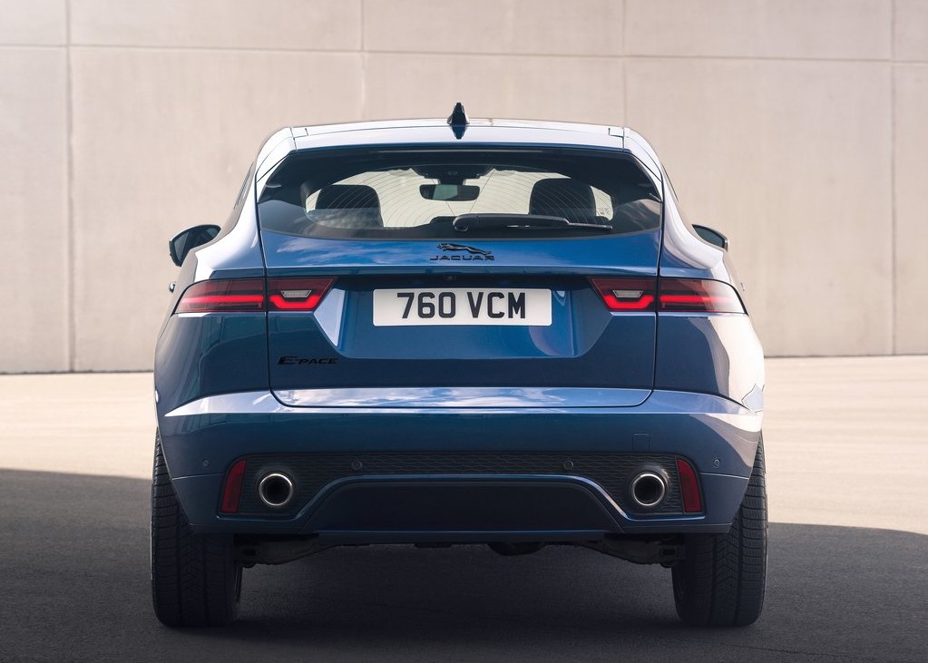 16196 Photo Exterior Jaguar E-Pace R-Dynamic SE 2022 in Saudi Arabia