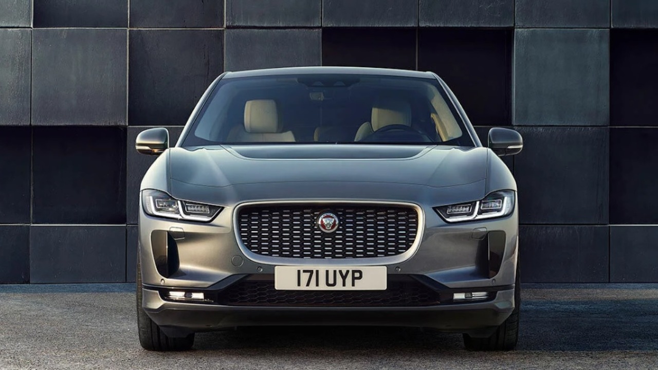 32953 Photo Exterior Jaguar i Pace S 2023 in UAE