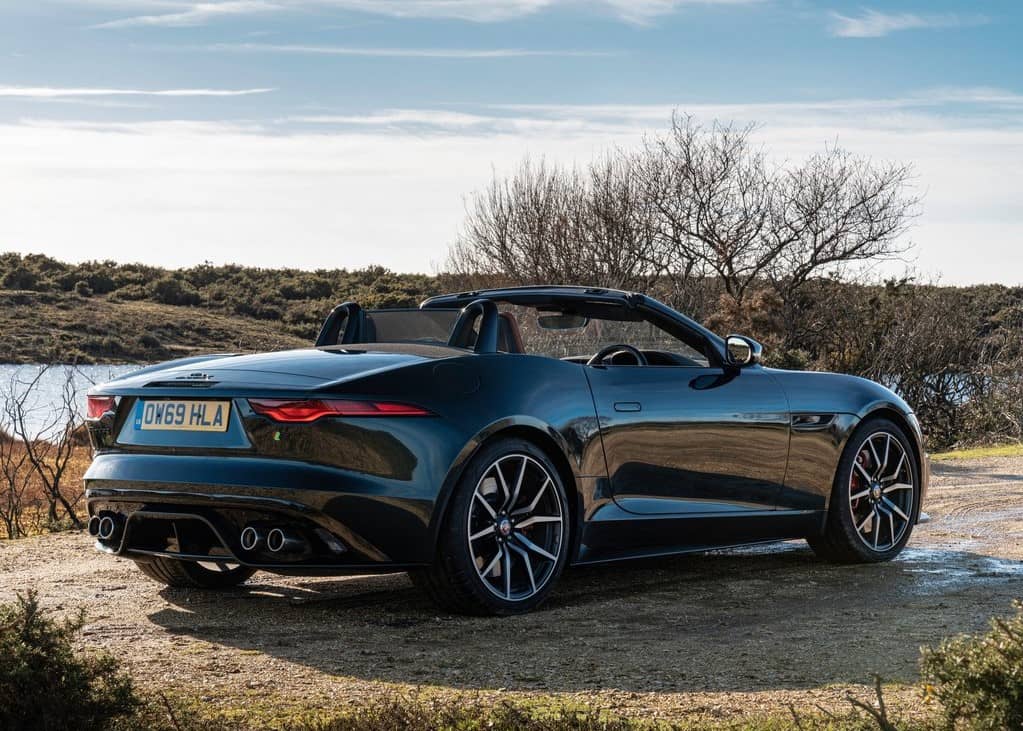 16239 Photo Exterior Jaguar F-Type R-Dynamic Black Convertible 2022 in Saudi Arabia