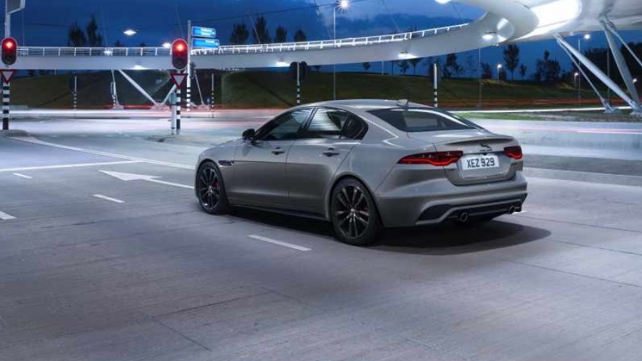 16827 Photo Exterior Jaguar XE R-Dynamic SE 2022 in UAE