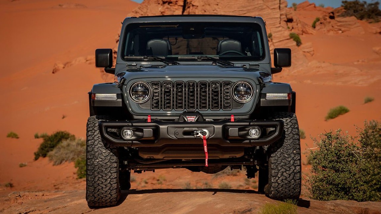 46834 Photo Exterior Jeep Wrangler 2024 in Saudi Arabia