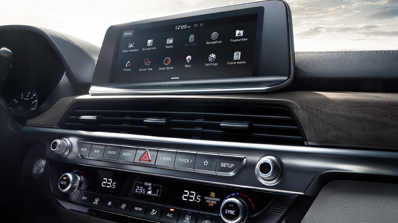 35100 Photo Exterior Kia Telluride 2023 in UAE