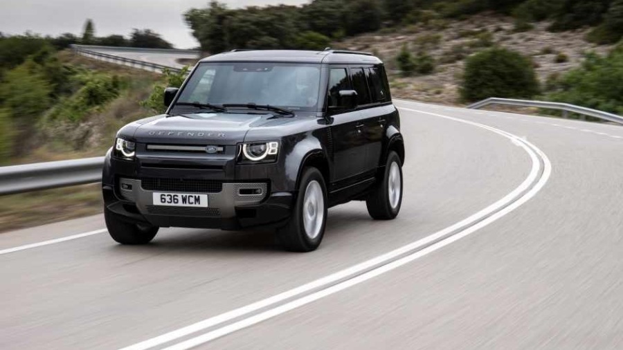 16440 Photo Exterior Land Rover Defender 110 V8 2022 in Saudi Arabia