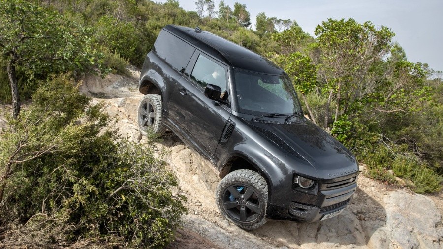 16602 Photo Exterior Land Rover Defender 90 HSE 2022 in UAE